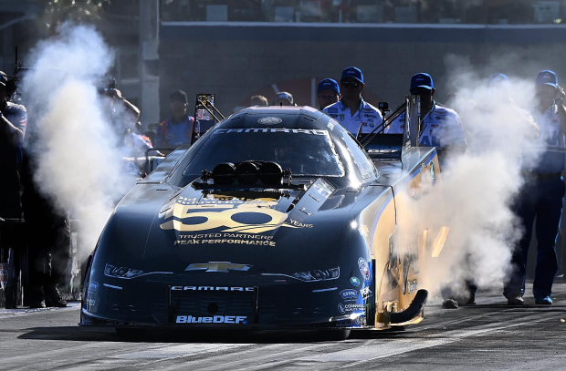 BUENAS NOTICIAS:La entretenida leyenda de los vehiculos john force regresa a yorba linda por primera vez desde…..see more