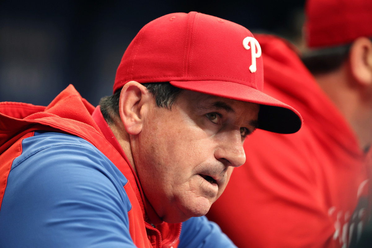 Tears drop from the Phillies head coach as he announced contract termination duel to serious…