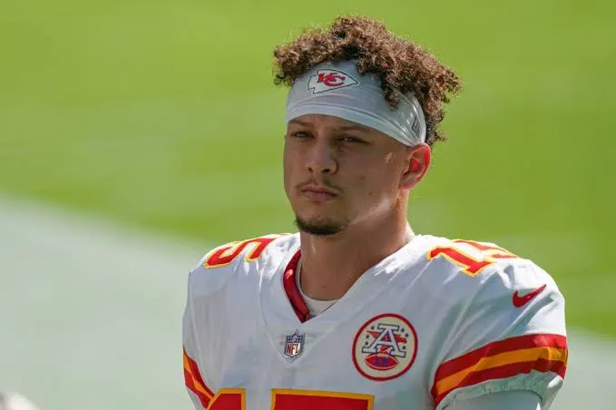 Espn report: kansas city cheif qb patrick mahomes is being charge 5.3miollion dollars due to his inappropriate…..