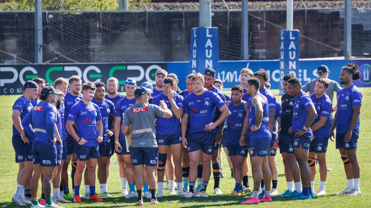 Why is he leaving: Canterbury bulldogs head coach has sign to leave due to…..