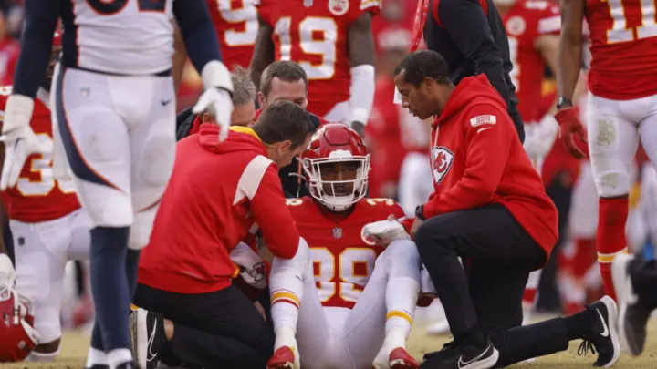 Kansas city chiefs star play will not play against Chiefs due to a career-ending injury