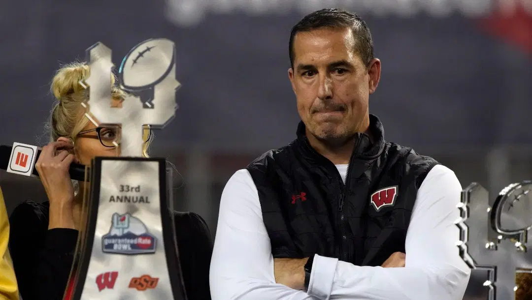 DEAL DONE: Wisconsin Badgers  Head Coach Luke Fickell has made it with New Orleans  Saints he sign contract with Saints for 5years….Read More