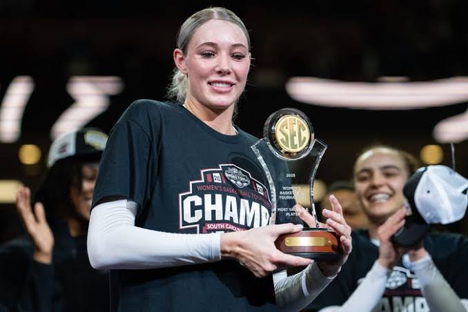 Exciting News: South Carolina women’s basketball forward Chloe Kitts named SEC Tournament MVP, receiving a prestigious award of the year and a $2.5 billion remittance from Coach Dawn Staley as…