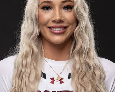 ESPN Report: Gamecocks Star Chloe Kitts Seals $20 Million Endorsement Deal, Donates $5 Million to Program – South Carolina Gamecocks women’s basketball sensation Chloe Kitts has achieved a