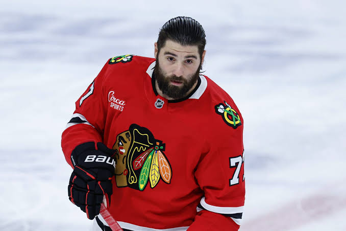 I JUST WANT TO MAKE IT CLEAR: Chicago Blackhawks Head coach Anders Sorenson made a bombshell announcement about Top Star Pat Maroon, according to report Maroon might have to undergo certain….Read more